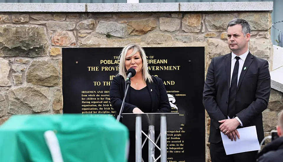 Minutes Show Foster Saying She ‘Can’t Stand’ With O’neill After Storey Funeral