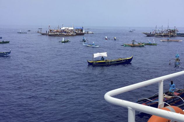 Filipino Activists, Fishermen Sail To Disputed Shoal In South China Sea