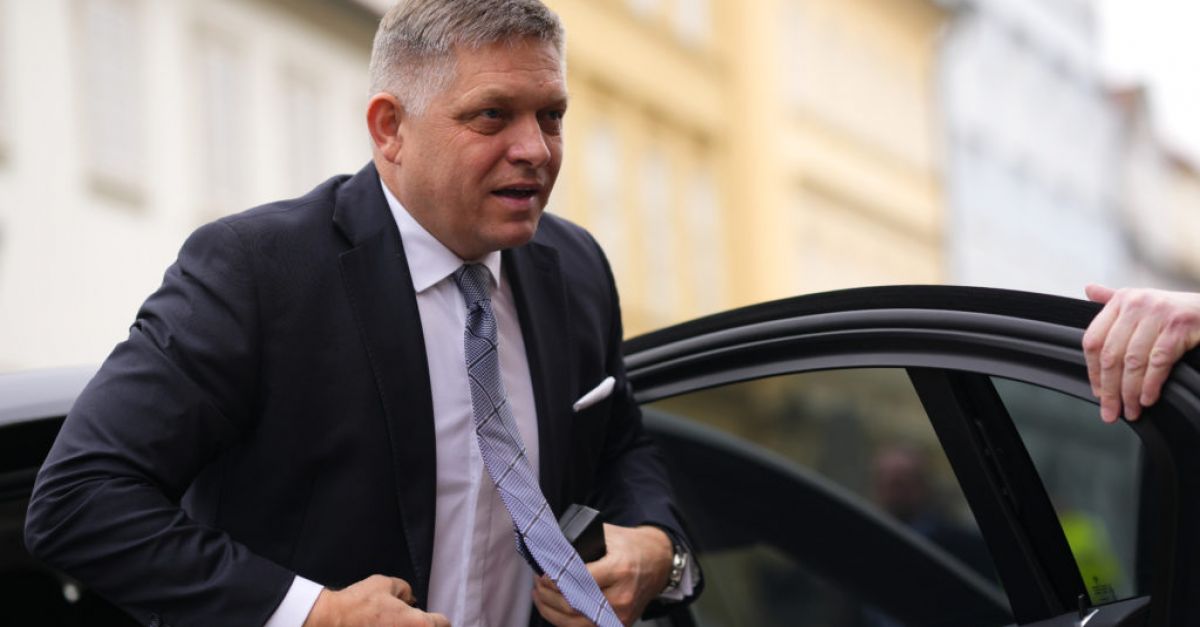 Pri streľbe sa zranil slovenský premiér
