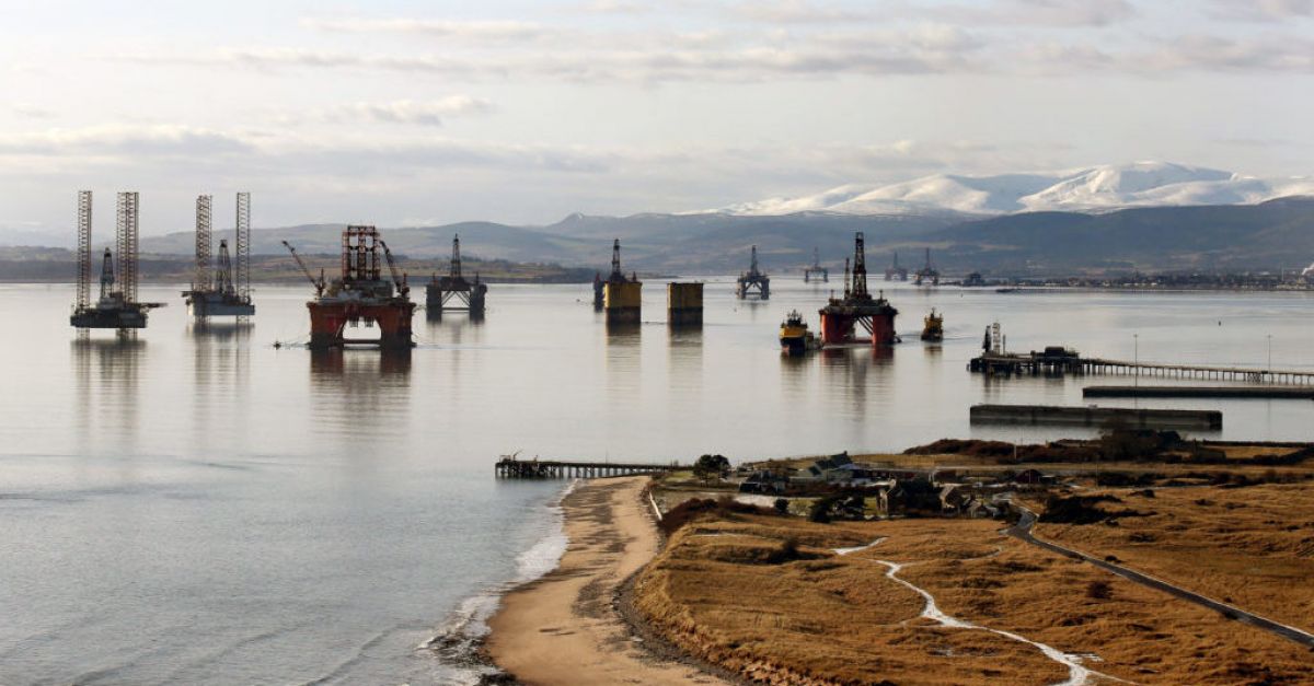 Chevron ще продаде петролни интереси в Северно море след 55 години