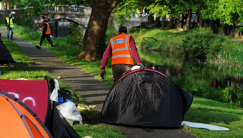 Tents For Asylum Seekers To Be Put At Thornton Hall Site ‘In Near Future’