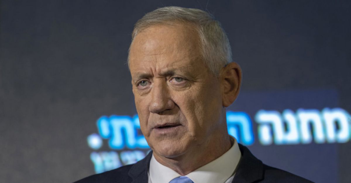 Член на израелския военен кабинет заплашва да напусне правителството, освен ако не бъде приет нов план