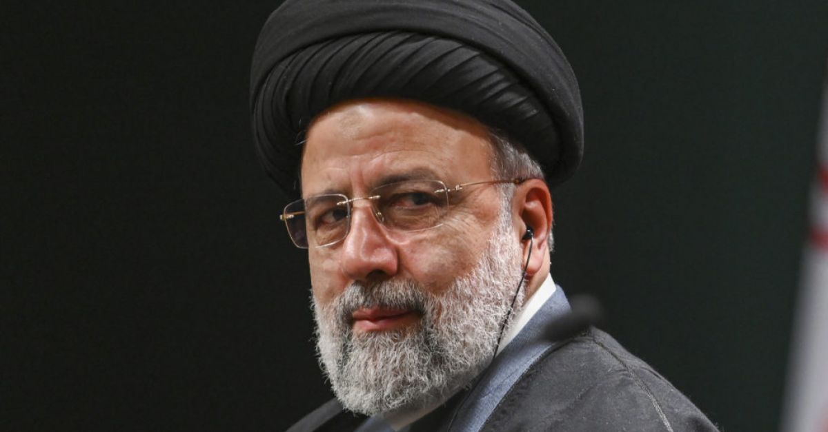 Иранският президент Ебрахим Раиси и външният министър на страната бяха