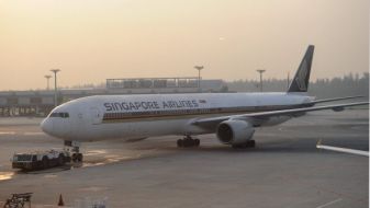 Pensioner (73) Dies After Singapore Airlines Flight Hits Severe Turbulence