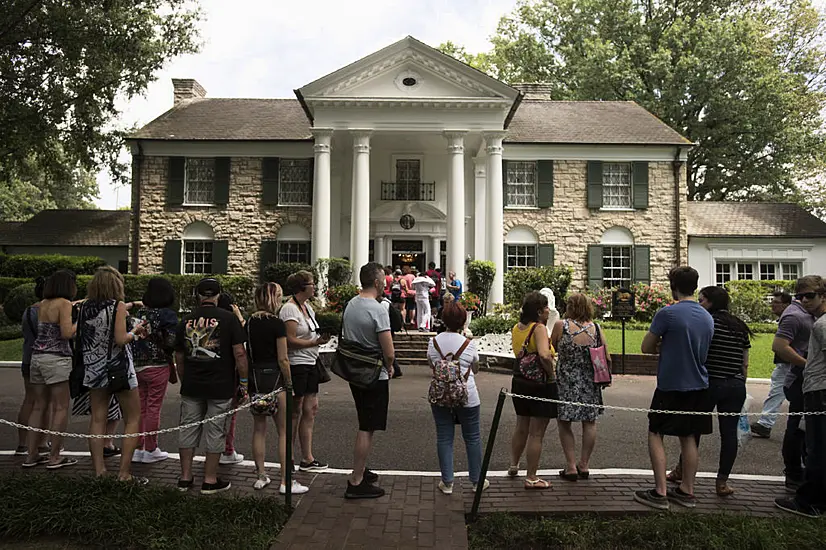 Elvis Presley’s Granddaughter Fights Company’s Attempt To Sell Graceland Estate