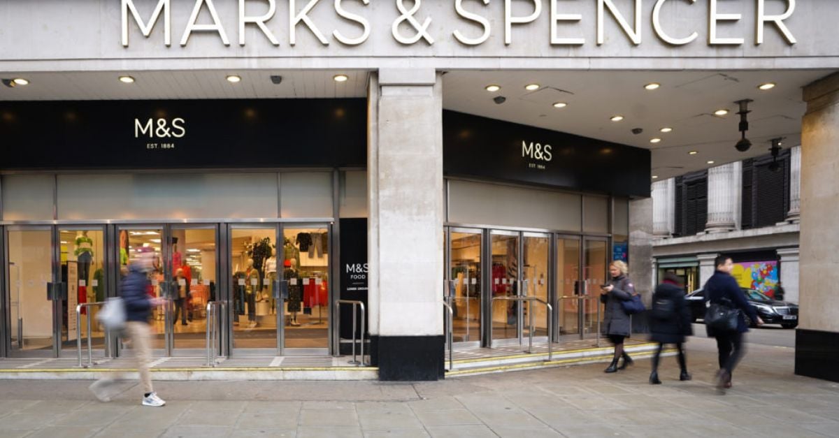 Marks & Spencer отбелязва скок на печалбите с 58%, но повишава целта за намаляване на разходите