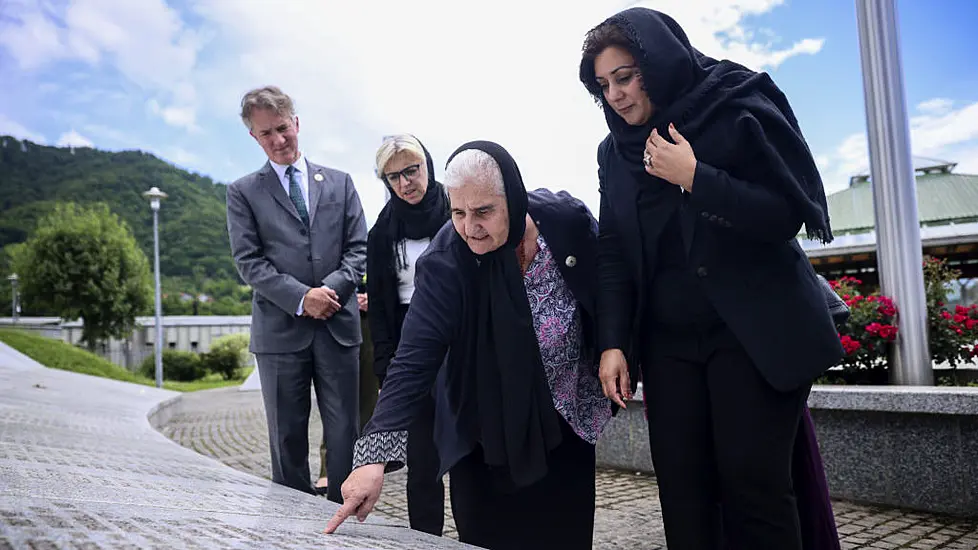 Un Approves Resolution To Commemorate 1995 Srebrenica Massacre Annually