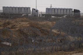 Egypt Says It Will Send Aid Trucks Into Gaza Through Kerem Shalom Crossing