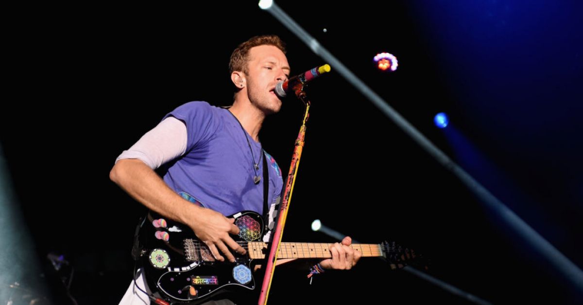 Coldplay изпълниха нова песен наречена Orange по време на Големия
