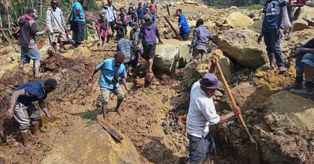 Подготвена австралийска помощ за Папуа Нова Гвинея, тъй като дъждът увеличава опасността от свлачище