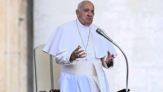 Pope Used Vulgar Italian Word To Refer To Lgbt People, Italian Newspapers Report