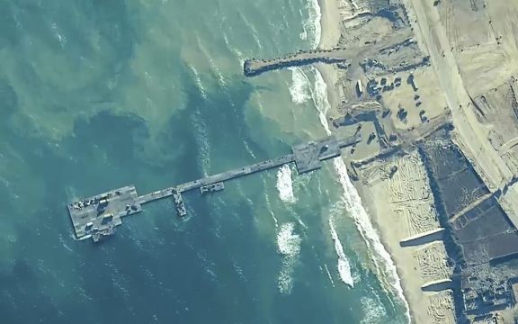 Gaza Aid Via Temporary Pier Suspended After Rough Seas Cause Damage – Officials