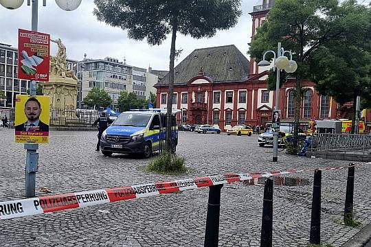 German Police Officer Among Six Injured In Knife Attack