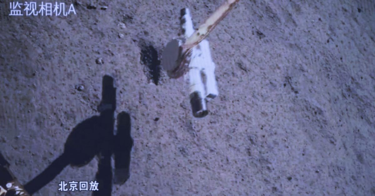 Un vaisseau spatial chinois quitte la surface de la Lune avec des roches