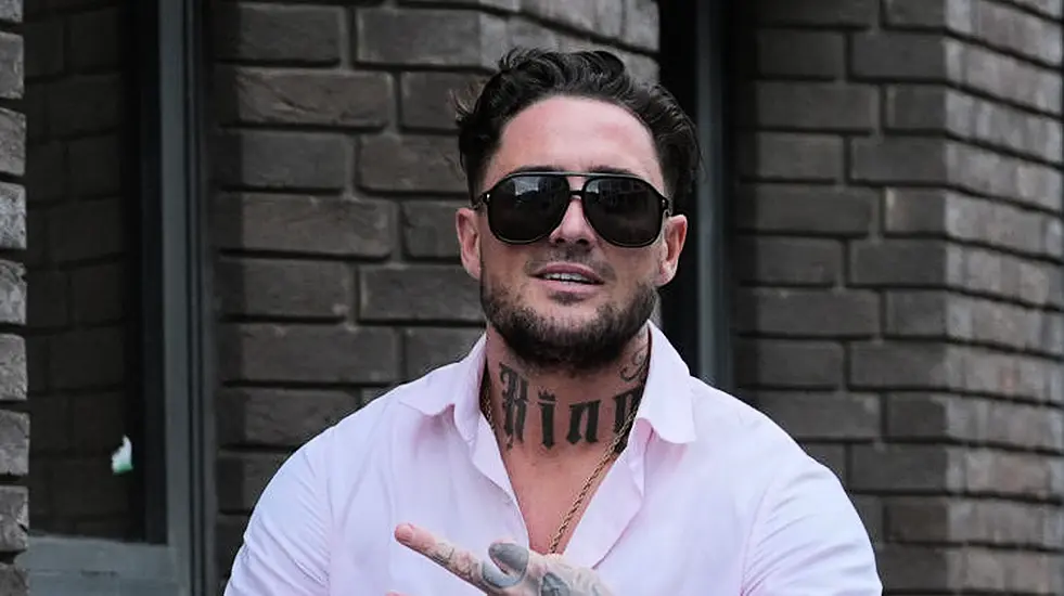 Stephen Bear Pays Back €26,000 Illegally Earned From Sharing Sex Tape