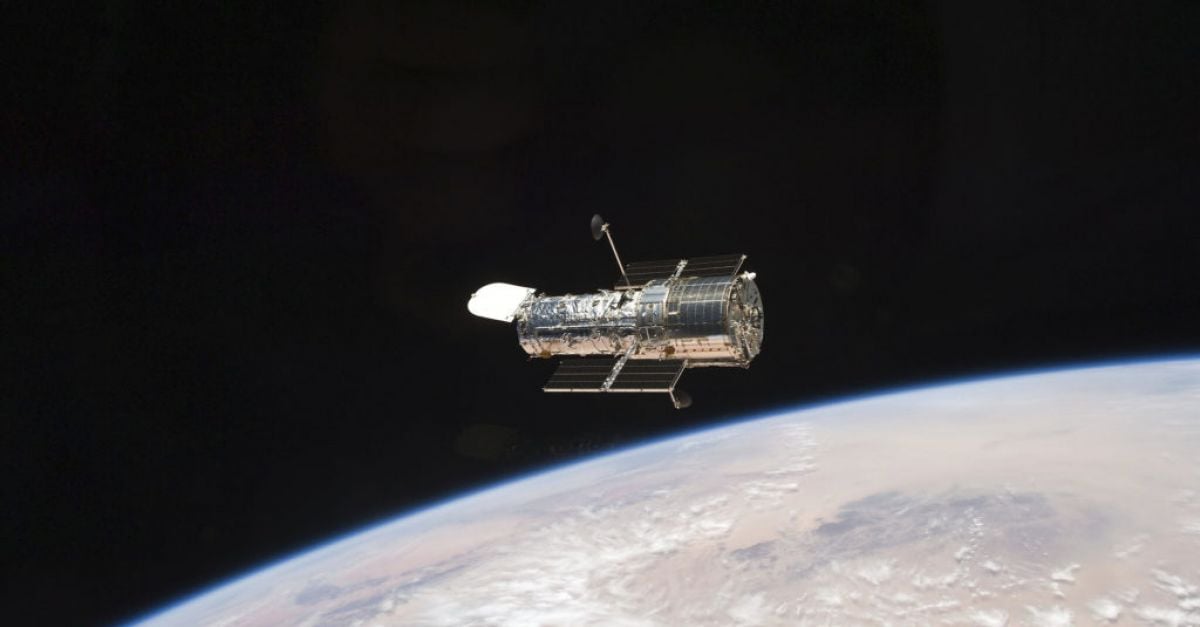 Космическият телескоп Хъбъл временно спря да наблюдава космоса НАСА каза че