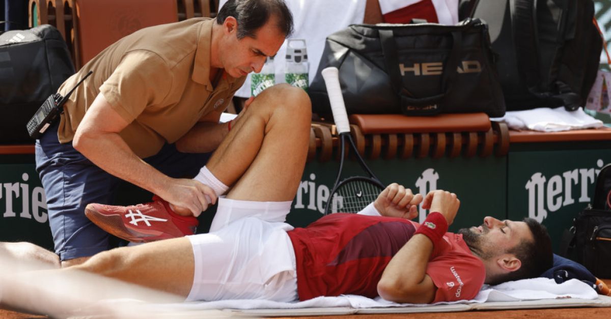 Новак Джокович е принуден да се оттегли от Откритото първенство на Франция поради контузия на коляното