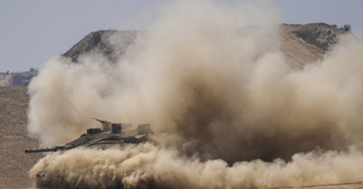Израелската армия заяви в четвъртък че е атакувала това което