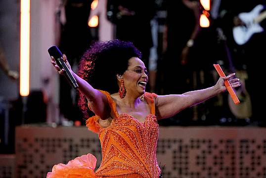 Diana Ross, Eminem And Jack White Perform At Revamped Detroit Landmark