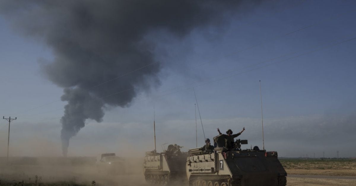 Израелските въздушни удари в централна Газа убиха най малко 18 души