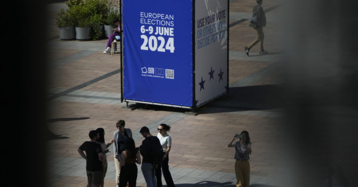 Прогнозата на ЕС показва, че крайнодесните партии постигат големи печалби на европейските избори