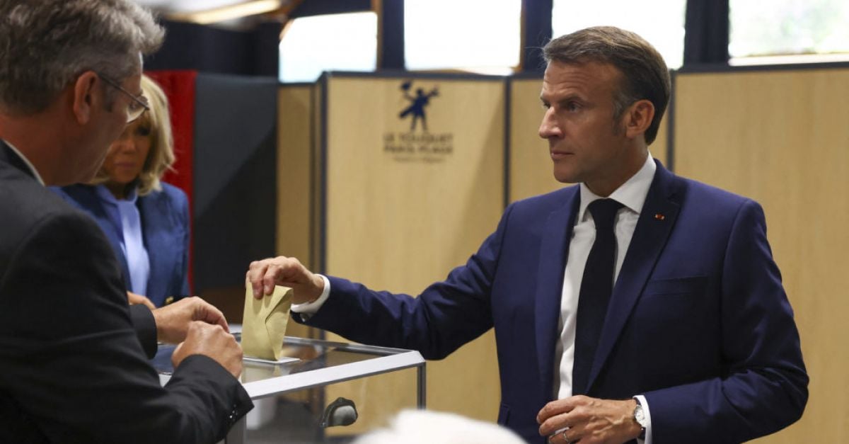 Еманюел Макрон разпусна Националното събрание на Франция след удар на изборите