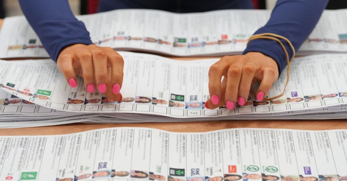 На живо: Резултати от европейски и местни избори – очакват се първи преброявания за европейски места