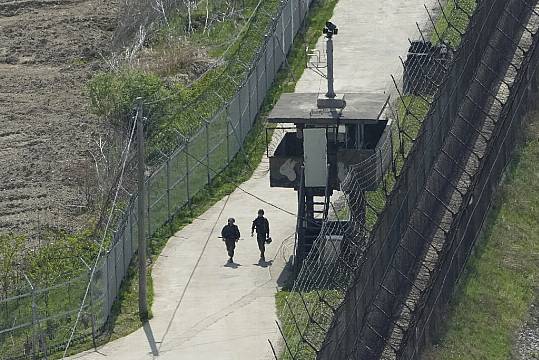 South Korea Fires Warning Shots As North Korean Soldiers Briefly Cross Border