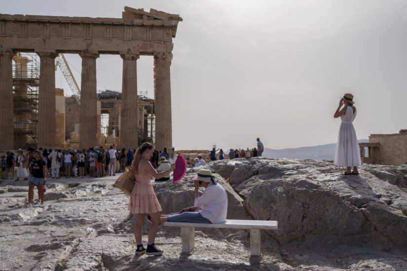 Heatwave Forces Greek Authorities To Shut Acropolis In Afternoon For Second Day