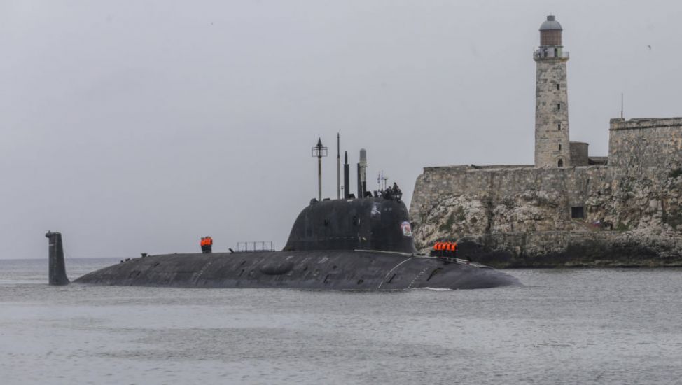 Us Submarine Pulls Into Guantanamo Bay Day After Russian Warships Arrive In Cuba