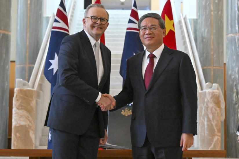 Chinese Premier Agrees With Australia To ‘Shelve’ Differences As Relations Thaw