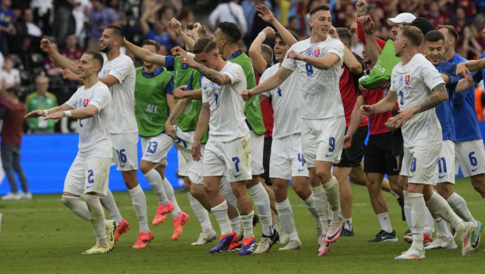 Slovakia Stun Belgium With Luckless Romelu Lukaku Left Frustrated