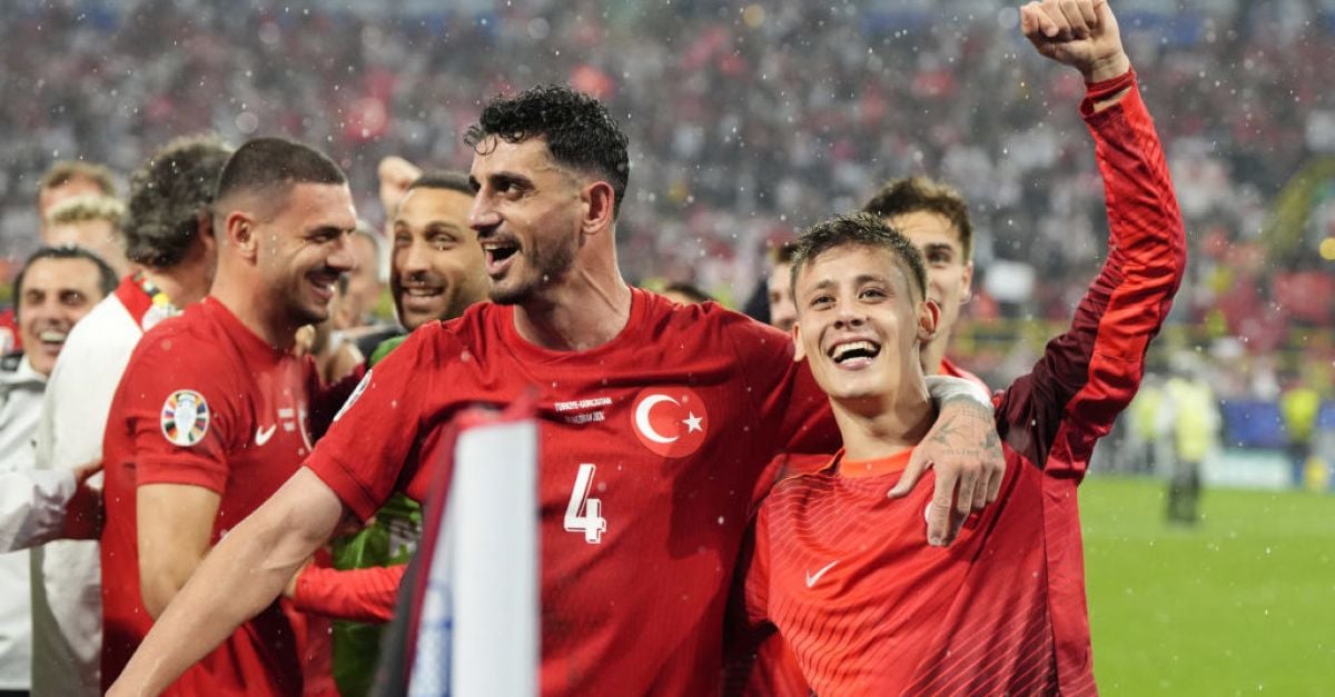 Арда Гюлер и Мерт Мулдур отбелязаха страхотни попадения, когато Турция победи Грузия