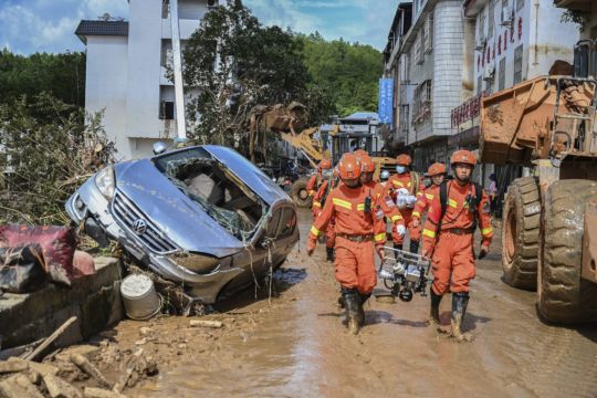 Family Of Six Found Dead After Landslide In China