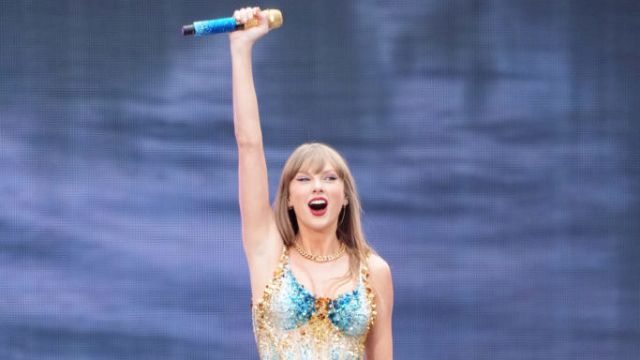 Taylor Swift’s Boyfriend Travis Kelce Makes On-Stage Appearance At Concert