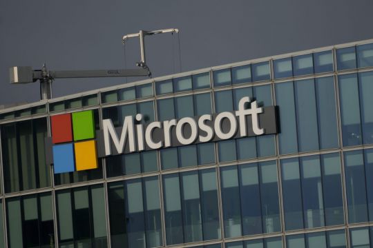 Eu Accuses Microsoft Of Competition Rules Breach By Tying Teams To Office Apps