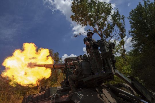Russia Keeps Up Frontline Pressure Before Ukraine Receives Western Aid Boost