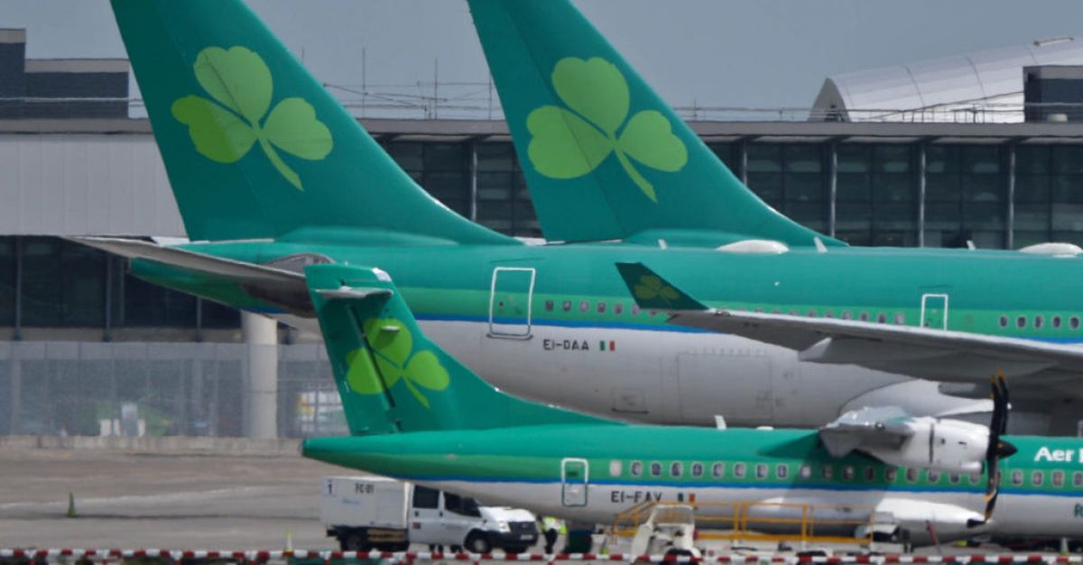 В момента се водят нови преговори между Aer Lingus и синдиката на пилотите в опит да се сложи край на спора