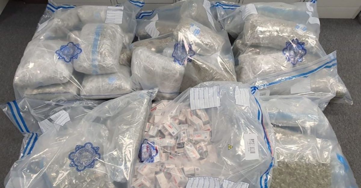 Two people arrested after over €900k of drugs seized in Dublin | BreakingNews.ie