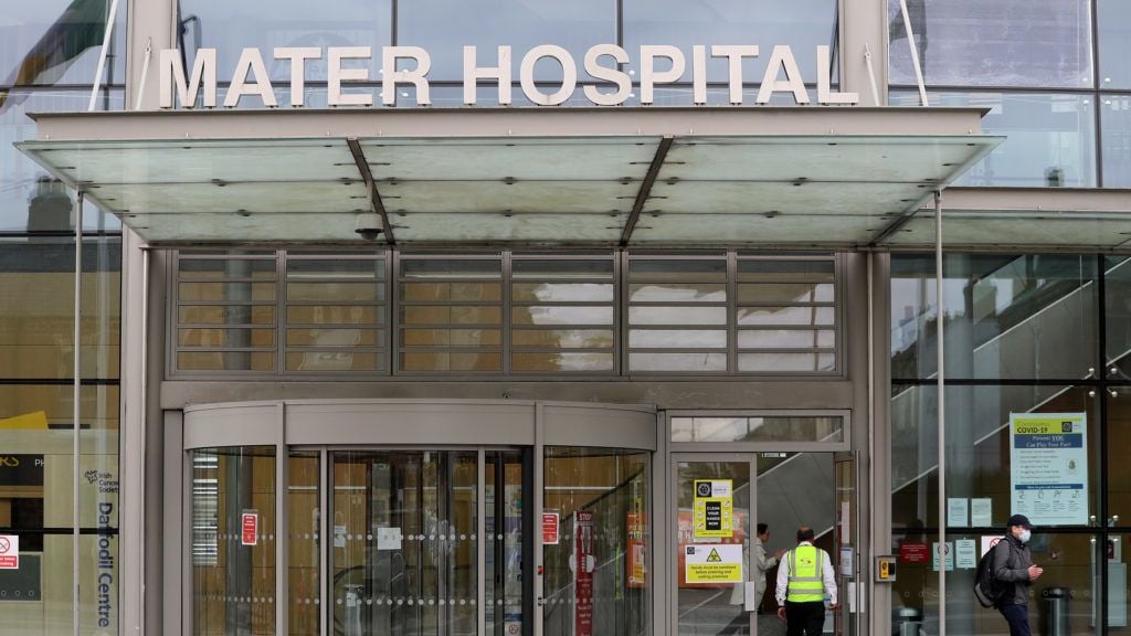 Mater Hospital asks public to avoid its emergency department due to systems problem