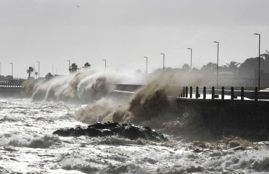 Nearly 1,000 Homes In Cape Town Destroyed By Storms