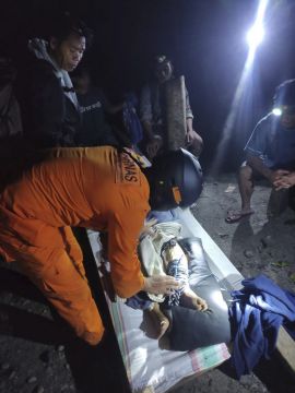 Dozens Still Missing After Indonesian Landslide Leaves 23 Dead