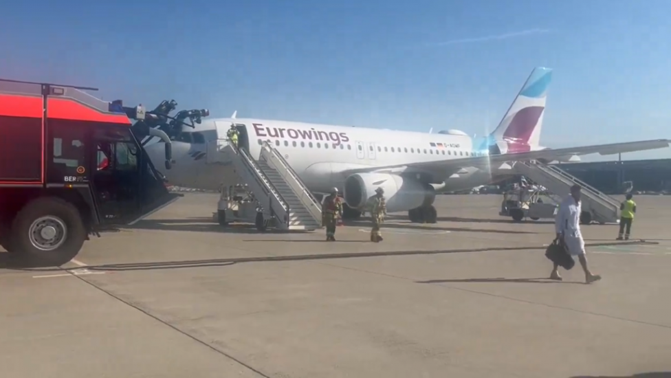 ‘Undefined Odour’ Forces Plane Of England Fans Into Berlin Emergency Landing