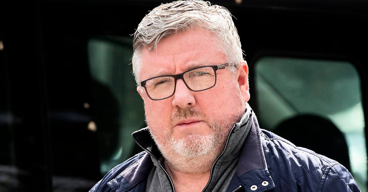Антиимигрантският активист Филип Дуайер апелира присъдата за нарушение в Clare IPAS Center 