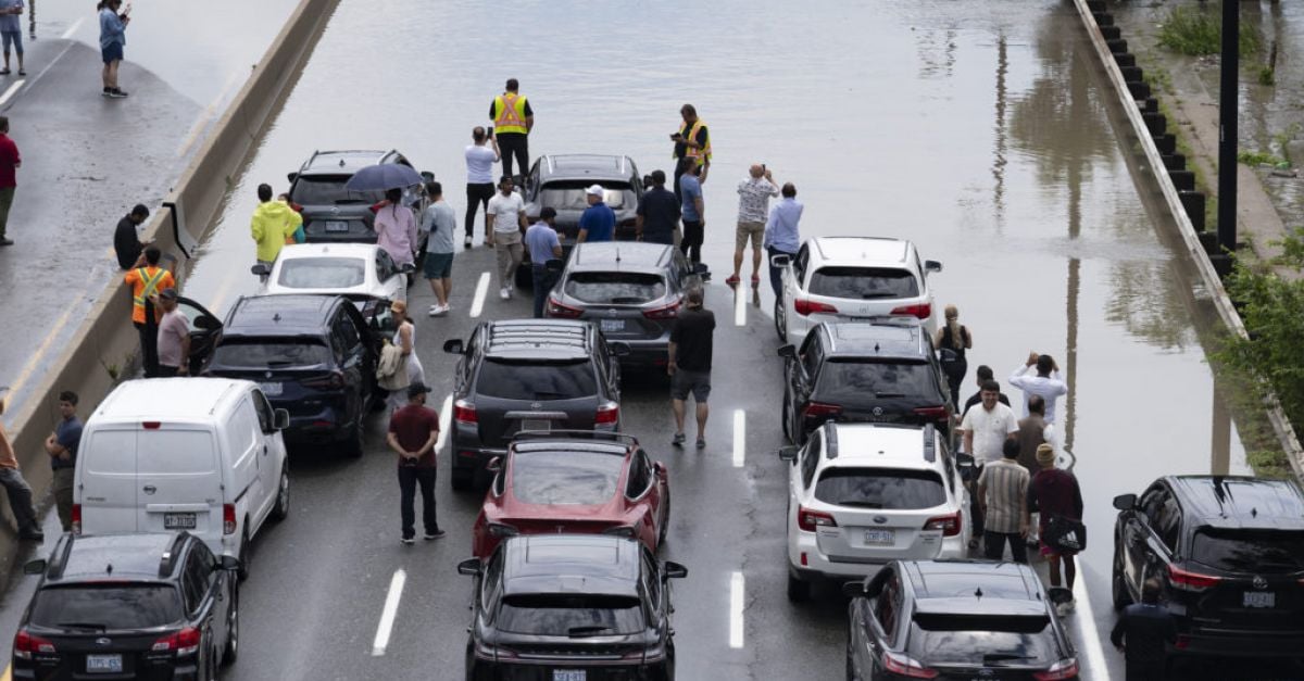 Major road among those flooded as torrential rain hits Toronto | BreakingNews.ie