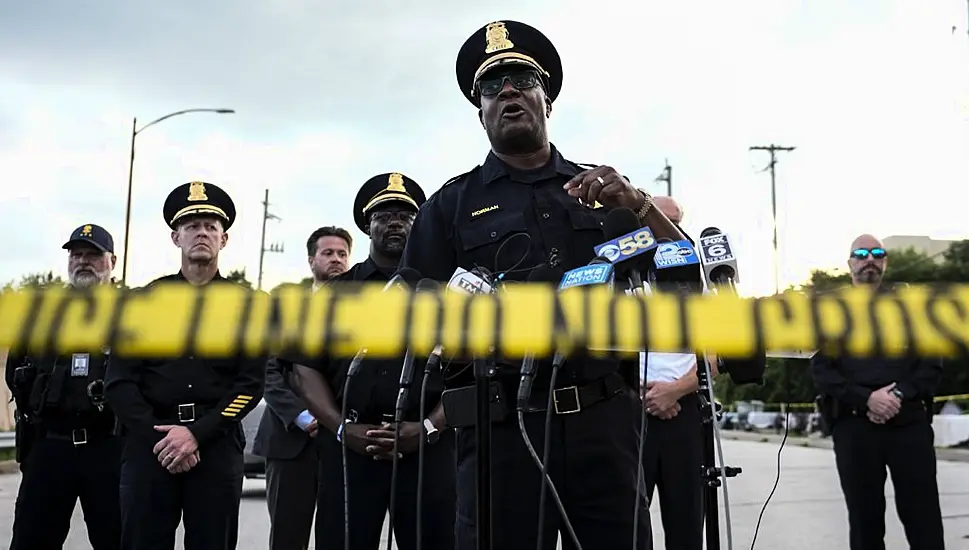 Interstate Police Shoot Knife-Wielding Man Near Republican Convention