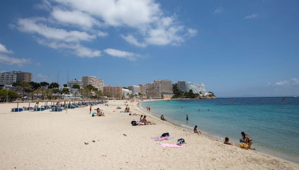 11-year-old Irish girl dies after falling from seventh floor of Majorcan hotel