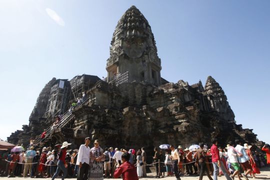 One Dead And Statues Damaged After Tree Falls At Angkor Temple Complex In Storm