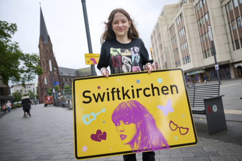 German City Receives 1,400 Bids For ‘Swiftkirchen’ Signs In Auction