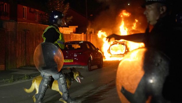 Over 100 Arrests In London As Unrest Breaks Out Across Uk After Southport Attack